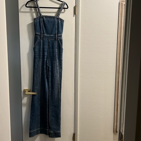 Alice and Olivia Jean jumpsuit - Picture 3 of 10